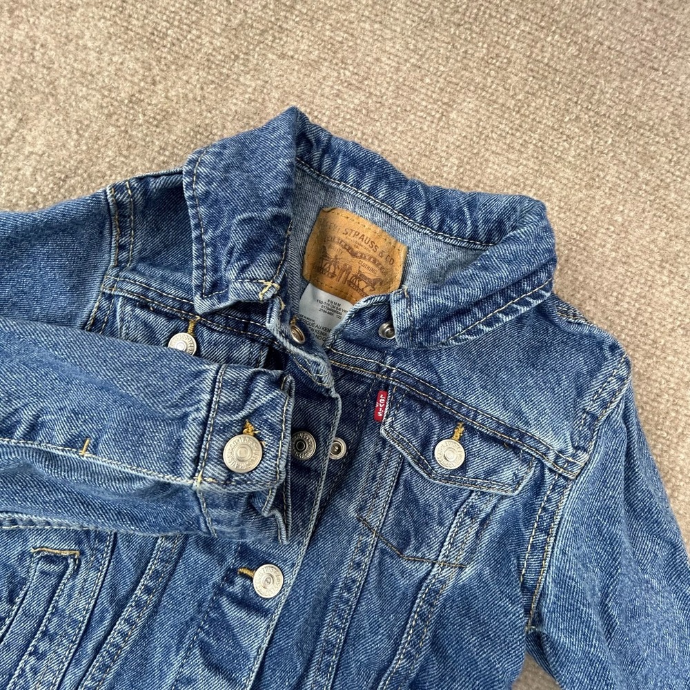 Levi's Trucker Jacket Girls 6 Blue Denim Cotton Snap Front Collared Medium Wash